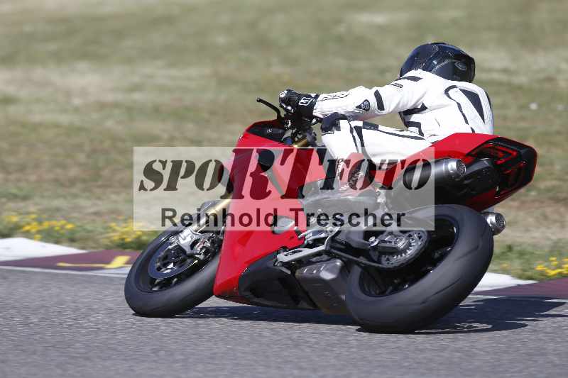 /21 17.06.2026  Ducati Schweiz Track Warmup ADR/Gruppe gelb/910